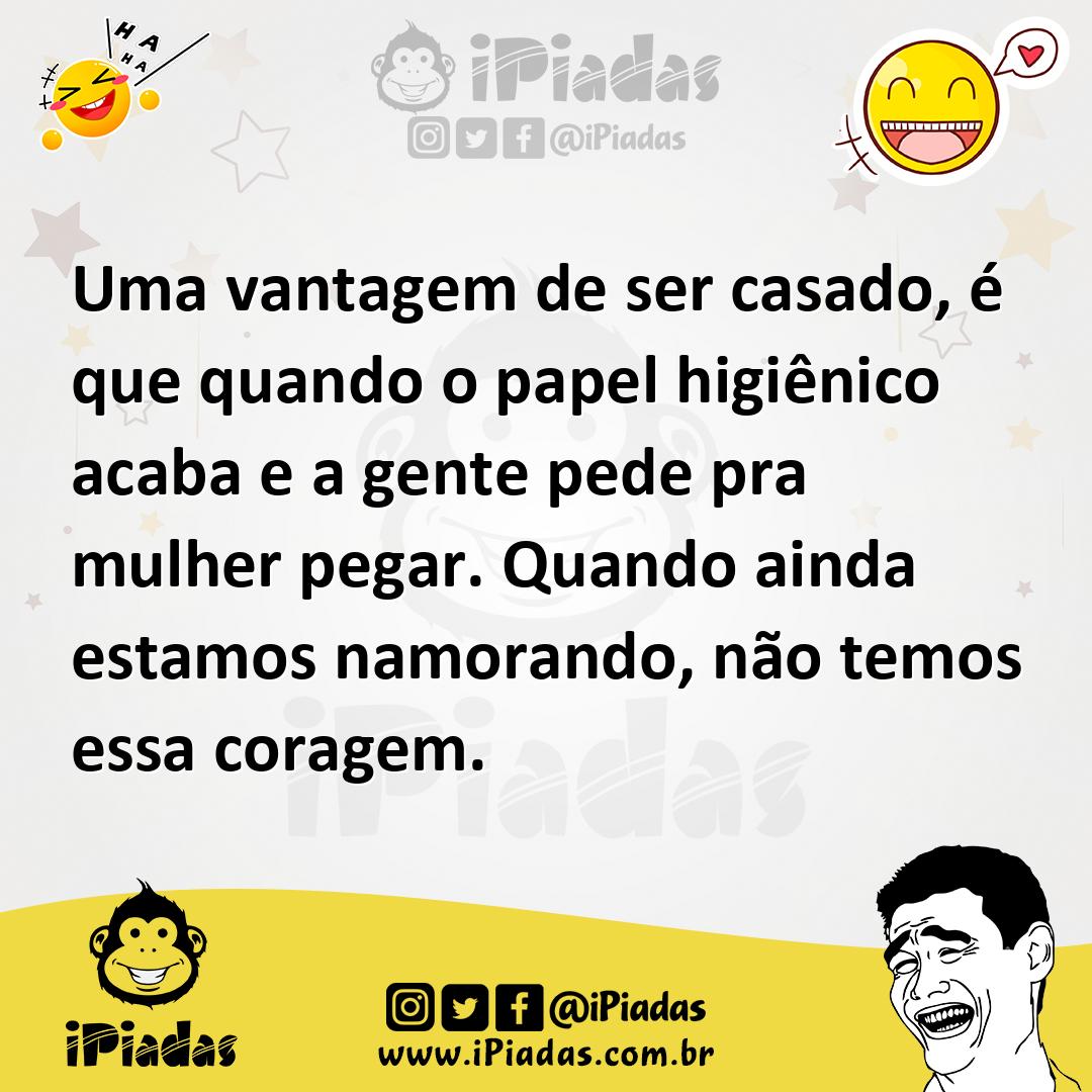 Ilustração de Uma vantagem de ser casado, é que quando o papel higiênico acaba e a g... no iPiadas