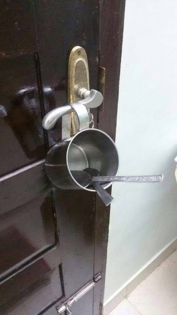 Imagem engraçada Alarme Contra Marido Que Chega Tarde no iPiadas