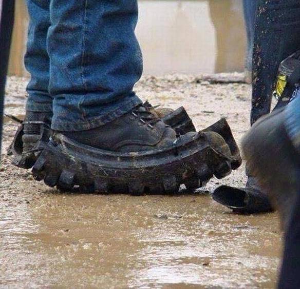 Imagem engraçada Calçado Para Chuva no iPiadas