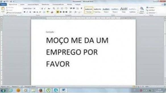 Imagem engraçada Quando Faço um Currículo no iPiadas