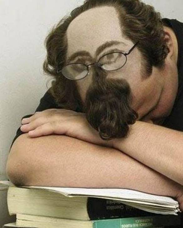 Imagem engraçada Prestando Atenção na Aula no iPiadas