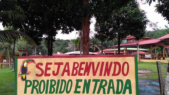 Imagem engraçada Quando Você Cria o Usuário Mas Esquece de Dar as Permissões no iPiadas
