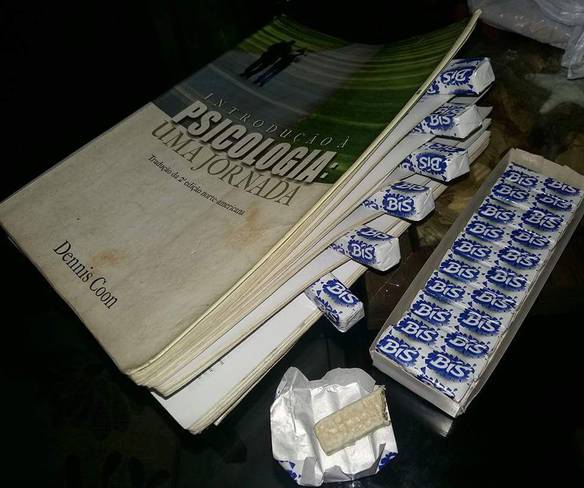 Imagem engraçada Incentivo Para Estudo... Cada Capítulo Vai Um... no iPiadas