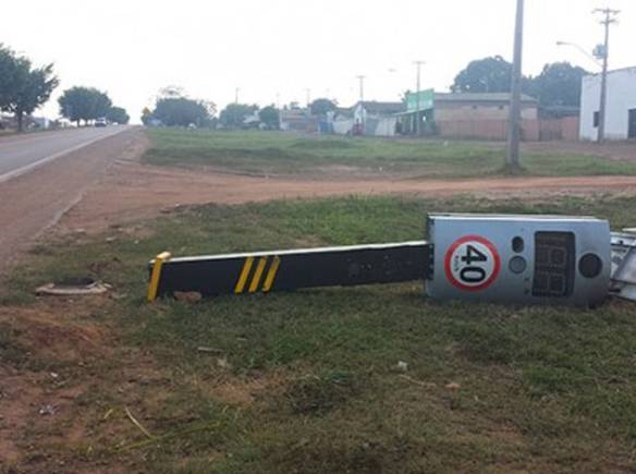 Imagem engraçada Mais Um Assaltante Morto... no iPiadas