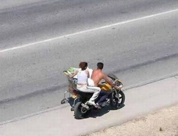 Imagem engraçada Voltando do Mercado no iPiadas