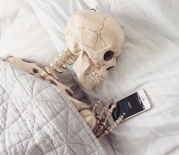 Imagem engraçada Esperando Sentirem Minha Falta... no iPiadas