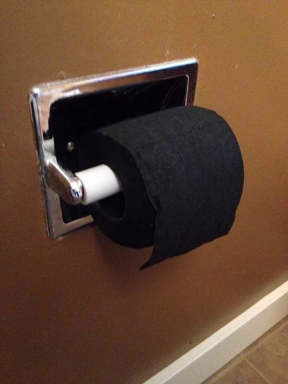Imagem engraçada Papel Higiênico Para Góticos no iPiadas