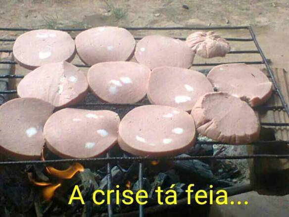 Imagem engraçada Churrasco Durante a Crise no iPiadas