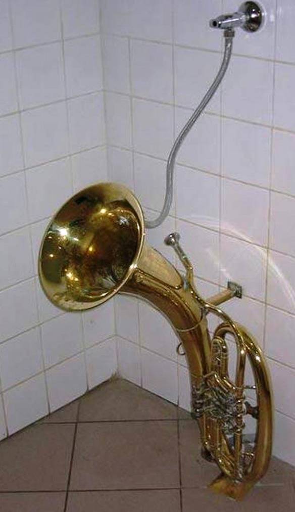 Imagem engraçada Mictório Musical no iPiadas