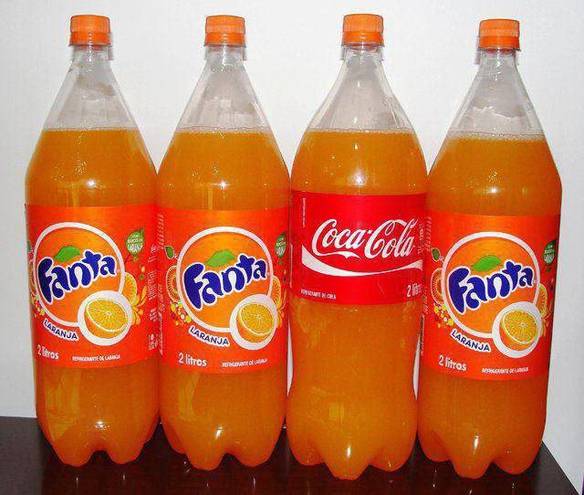 Imagem engraçada Essa Coca é Fanta no iPiadas