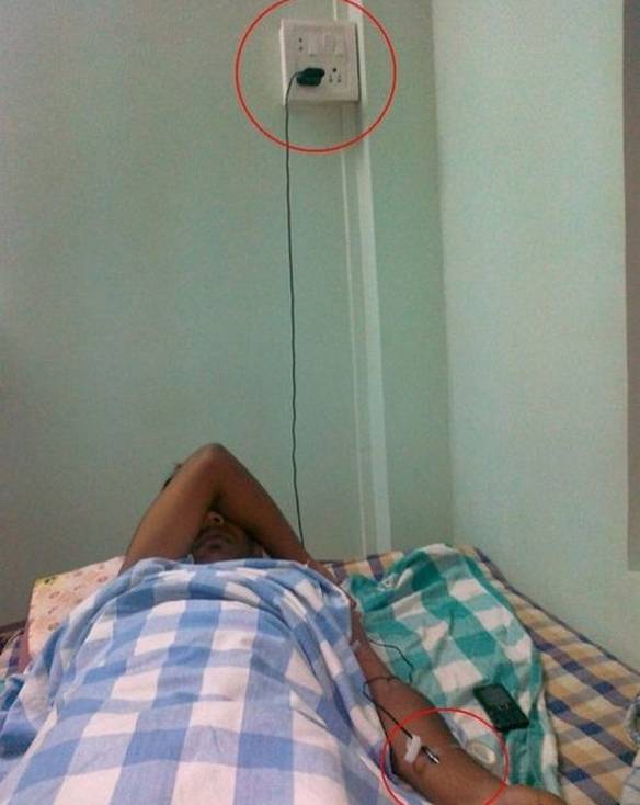 Imagem engraçada Intravenosa Elétrica no iPiadas