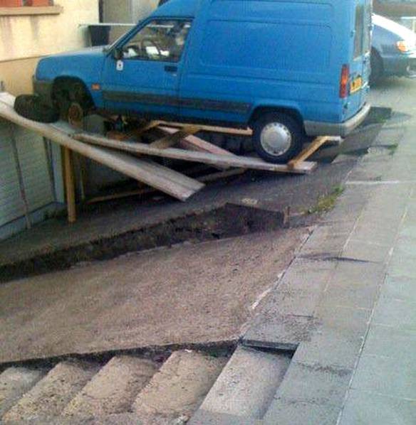 Imagem engraçada Estrutura Bastante Segura no iPiadas