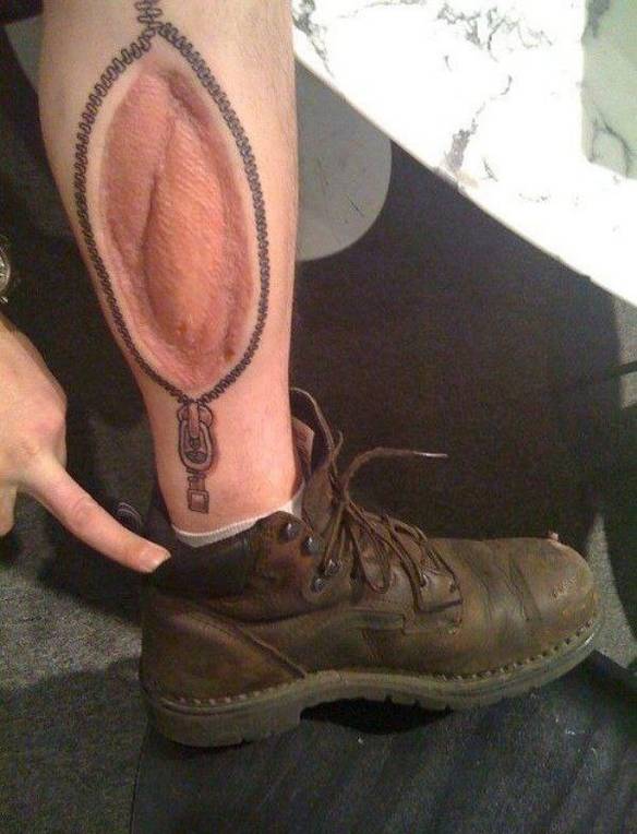 Imagem engraçada Tatuagem Realista no iPiadas