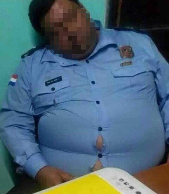 Imagem engraçada Que a Nossa Fé Seja Tão Forte Como Esse Botão no iPiadas