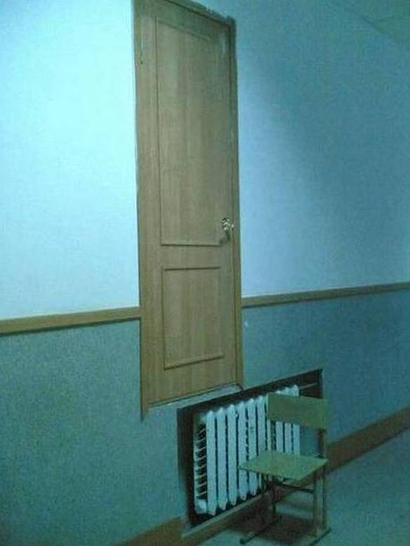 Imagem engraçada Porta bem planejada no iPiadas