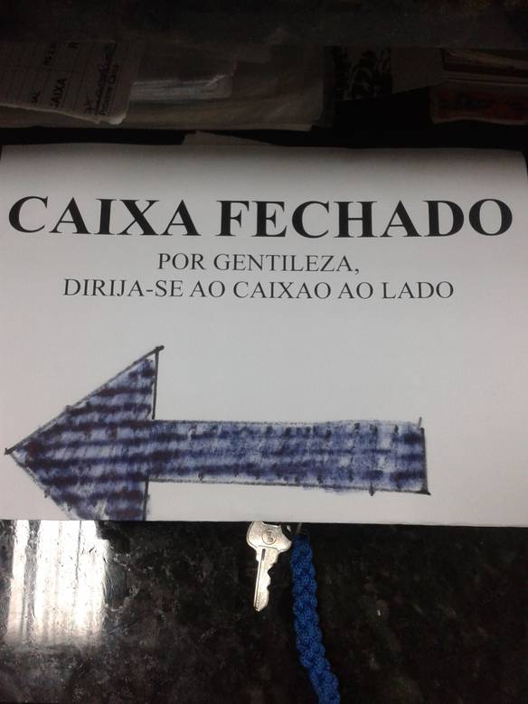 Imagem engraçada Esse Caixão Já Está Ocupado no iPiadas