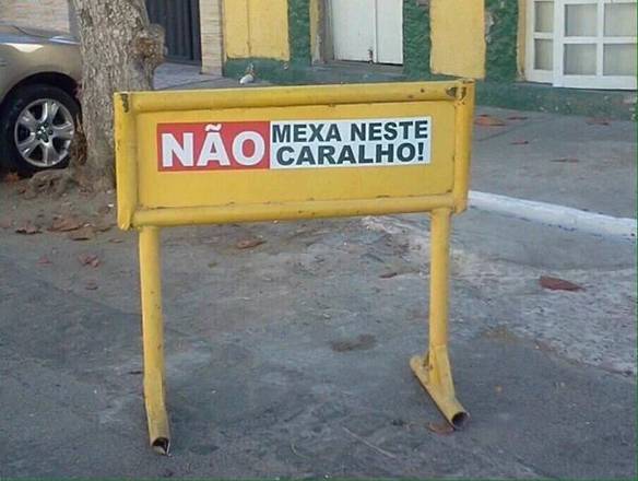 Imagem engraçada Quando Alguém Dá Em Cima Da Pessoa Que Eu Gosto no iPiadas