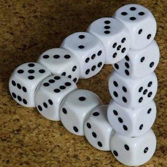 Imagem engraçada Formação de Dados no iPiadas