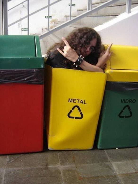 Imagem engraçada Metal, Você Está Fazendo Isso Errado no iPiadas