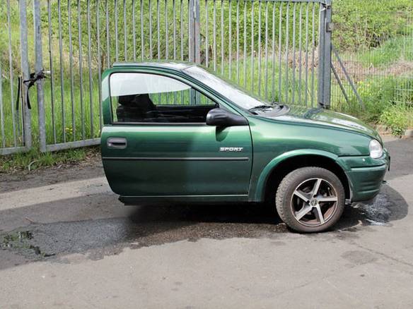 Imagem engraçada Partiu Rolé de Carro no iPiadas