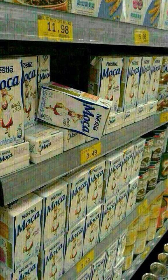 Imagem engraçada Moça Tentando Se Matar no iPiadas