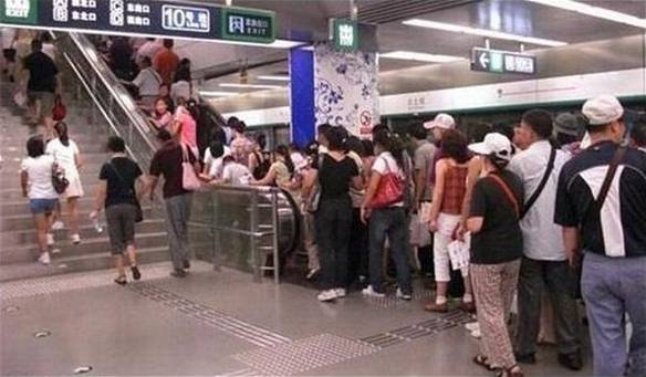 Imagem engraçada O Que a Preguiça Faz... no iPiadas