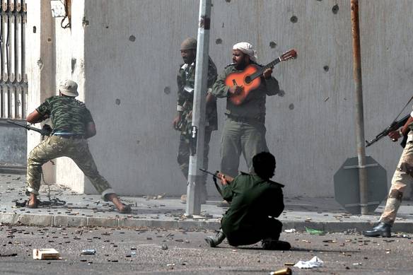 Imagem engraçada Tocando o Terror no iPiadas