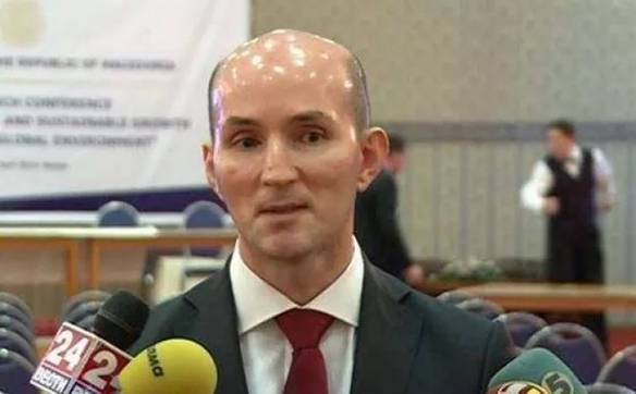 Imagem engraçada Uma Careca Brilhante no iPiadas