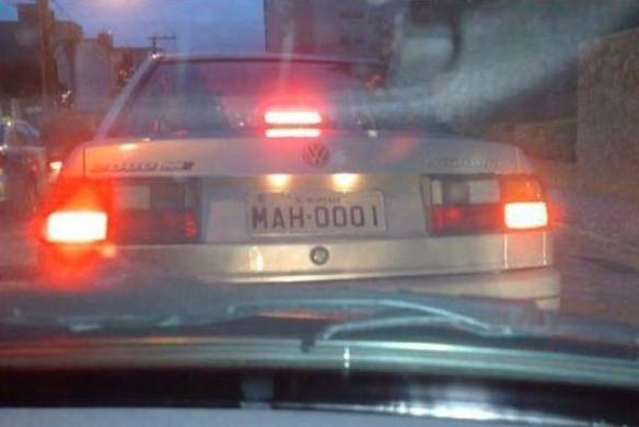 Imagem engraçada Carro do Silvio Santos no iPiadas