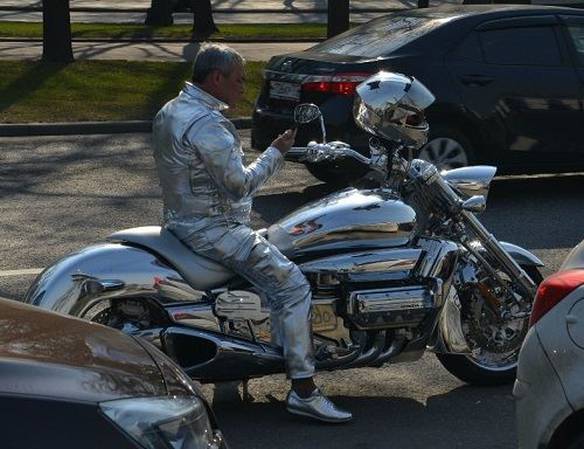 Imagem engraçada Motoqueiro Cromado no iPiadas
