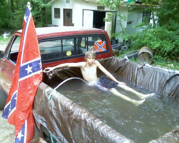 Imagem engraçada Piscina Improvisada no iPiadas