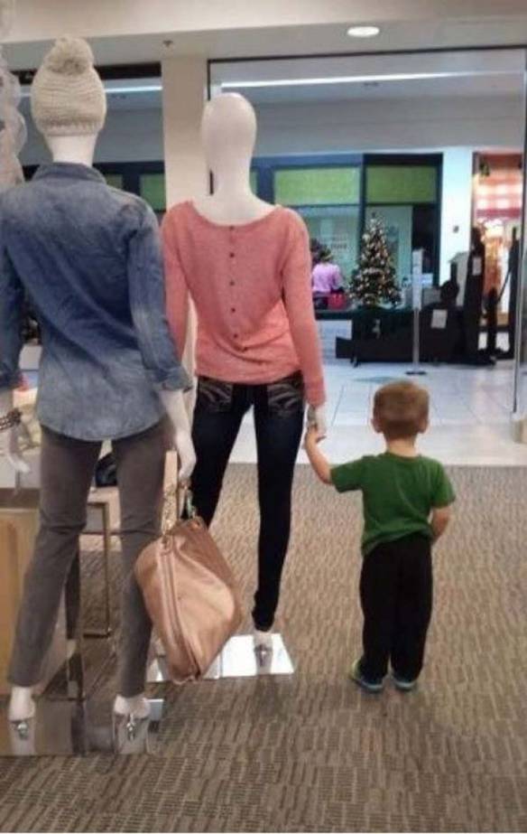 Fique Aí Com a Tia Que Eu Já Volto...