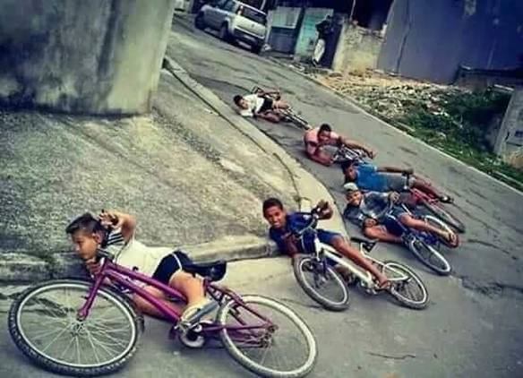 Imagem engraçada Velozes na Curva no iPiadas