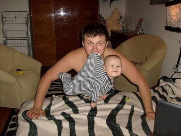 Imagem engraçada Ajudando o Papai no iPiadas