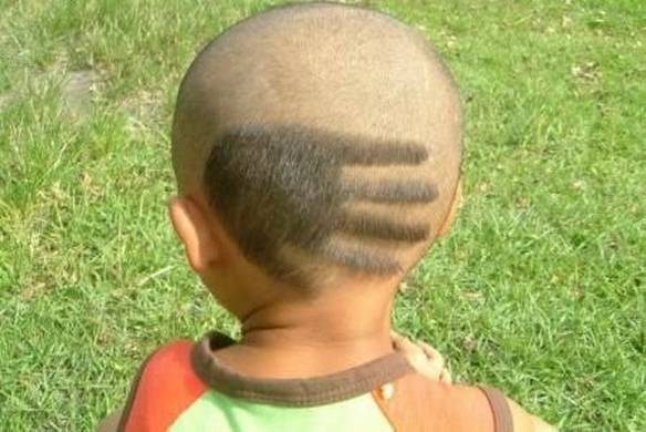 Imagem engraçada Mão no Cabelo no iPiadas