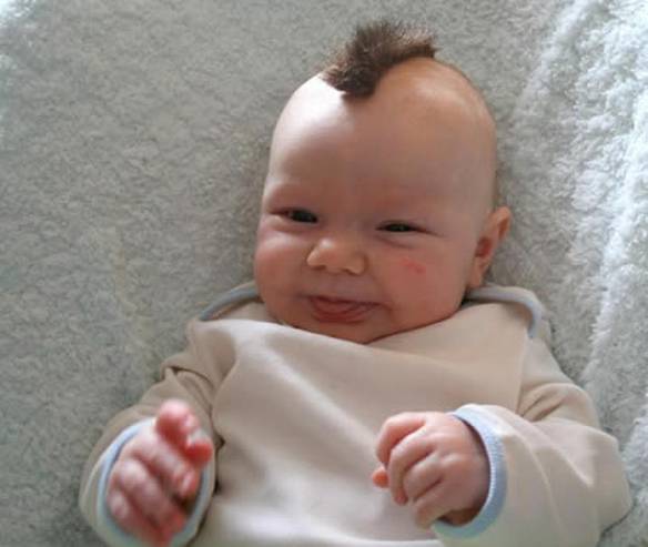 Imagem engraçada Punk baby no iPiadas