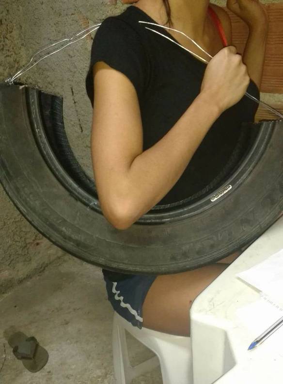 Imagem engraçada Vendo Bolsas Artesanais Com Alça em Aço no iPiadas