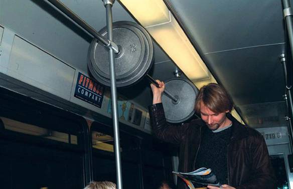 Imagem engraçada Malhando no Ônibus no iPiadas