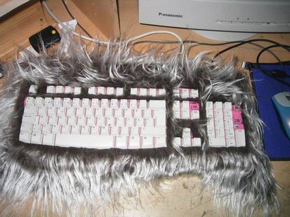 Imagem engraçada Pelos no Teclado no iPiadas