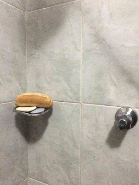 Imagem engraçada Quando Você Acorda Atrasado no iPiadas