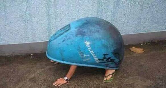 Imagem engraçada Brasileiros Saindo Na Rua no iPiadas