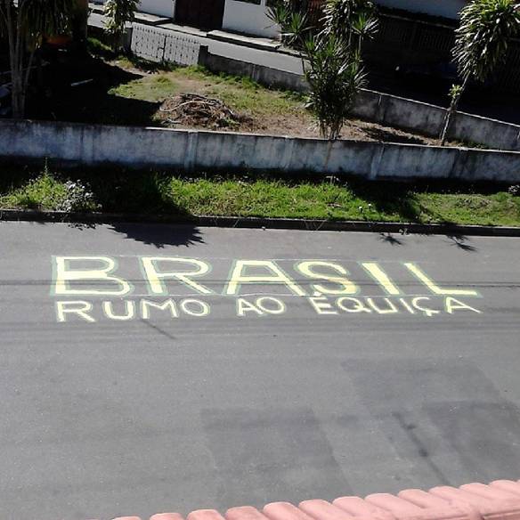 Imagem engraçada É Équiça... no iPiadas