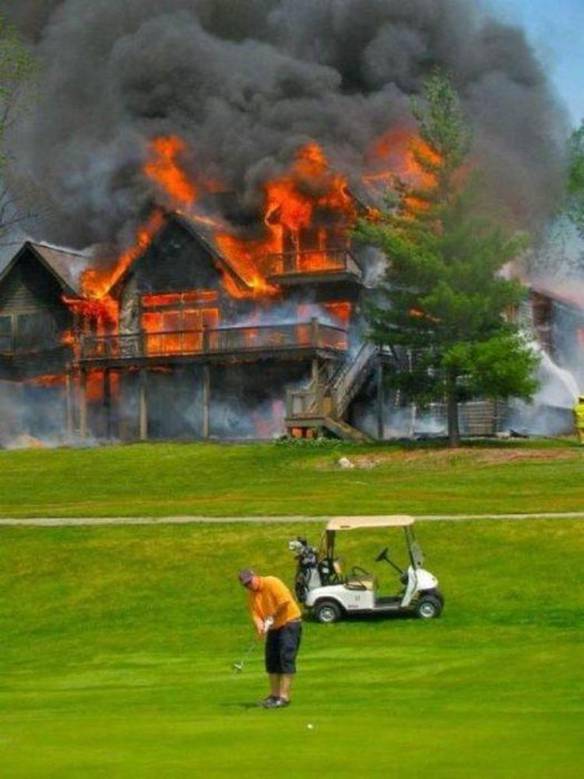 Imagem engraçada Golfe é a Prioridade no iPiadas
