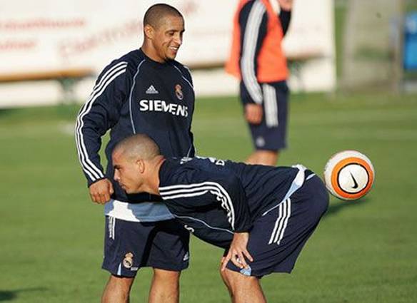 Imagem engraçada Bola do Ronaldo no iPiadas