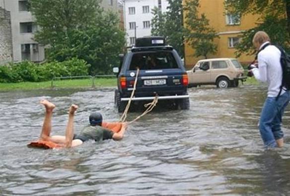 Imagem engraçada Bodyboarding na Cidade no iPiadas