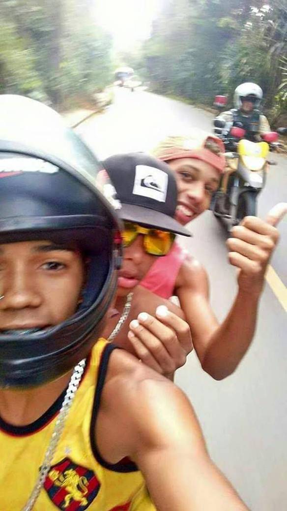 Última Selfie Antes da Delegacia
