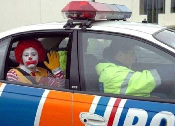 Imagem engraçada Ronald Capturado no iPiadas