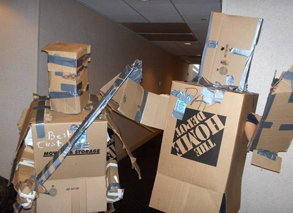 Imagem engraçada Homens Papelão no iPiadas